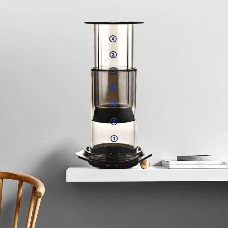 Portable hand press coffee maker - single serve coffee brewer - fast and reliably good coffee - Portable coffee maker