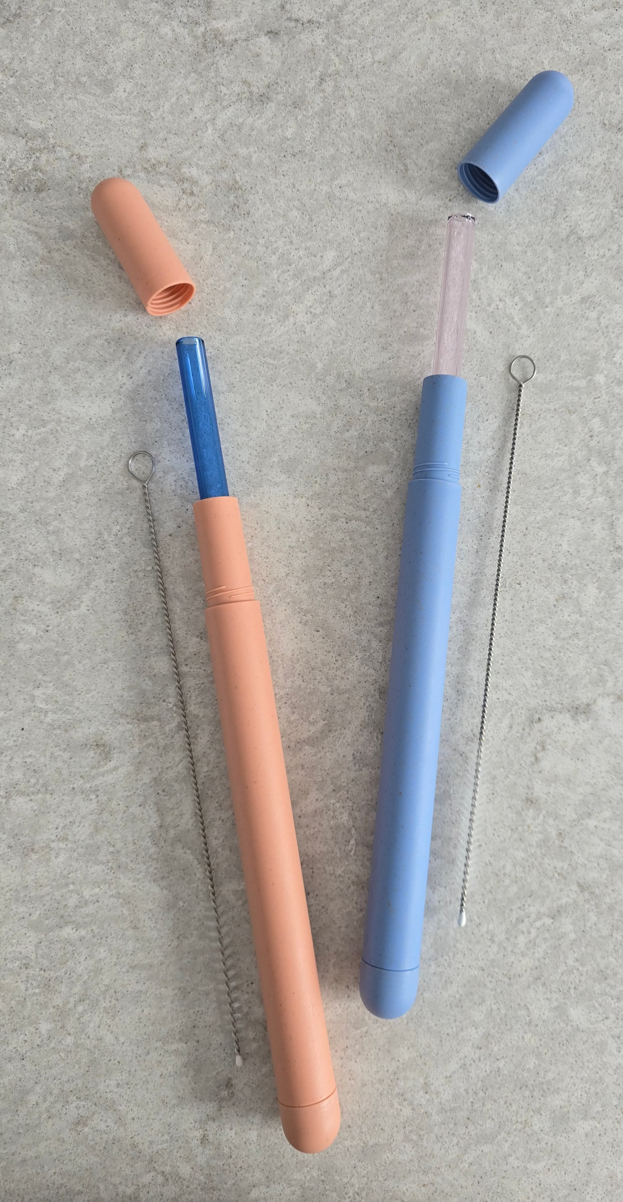 Set of 2 Glass Straws with Case & Cleaning Brush - Pink/ Blue